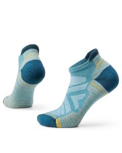 Smartwool Women's Hike Light Cushion Low Ankle Socks, color: cascade green